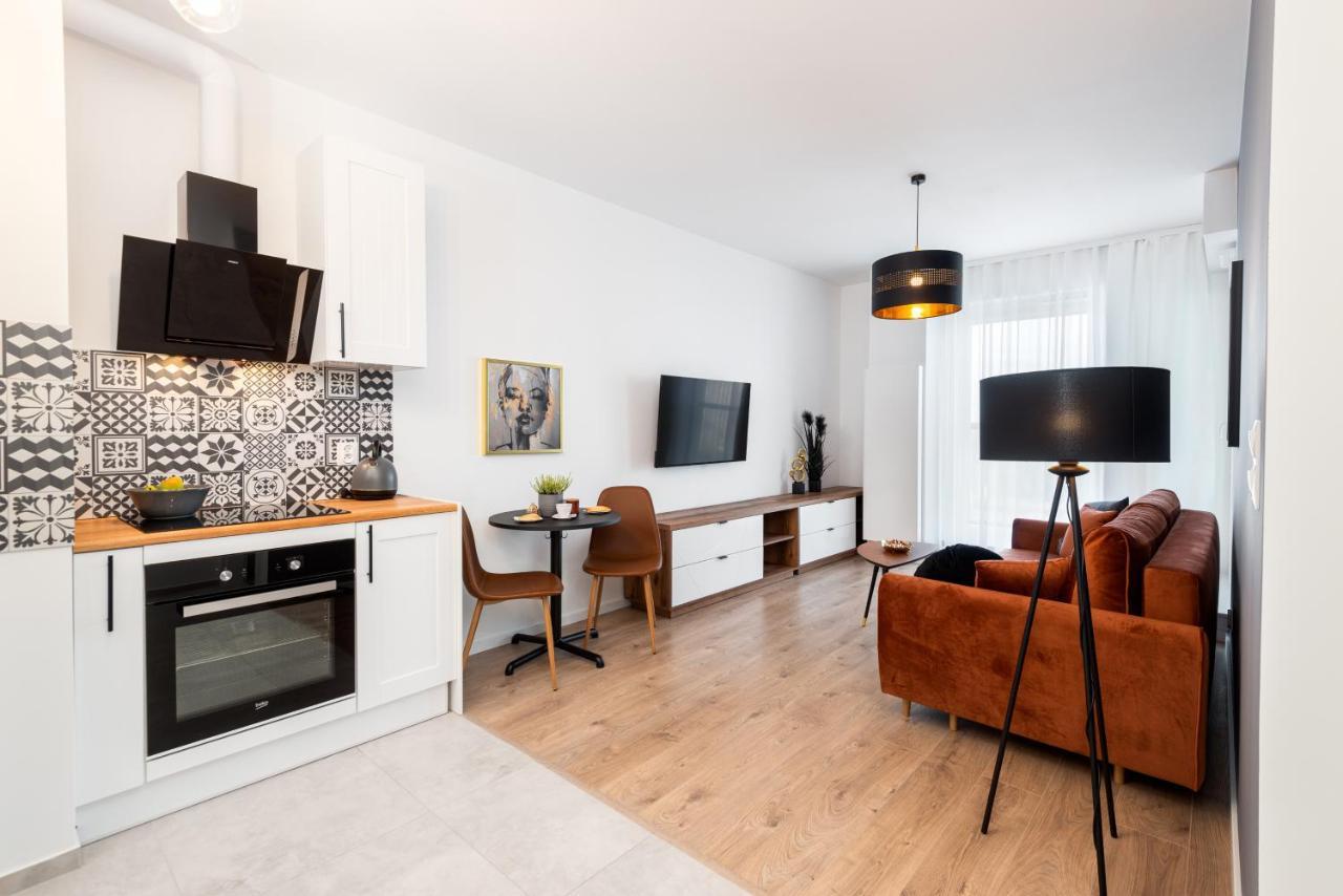 Kairos Apartments -Tower II Premium - Darmowy Parking, Silownia, Sauna - Scisle Centrum 卡托维兹 外观 照片
